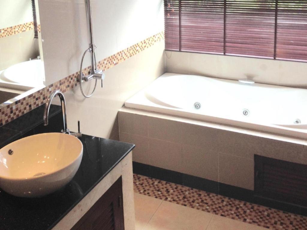 Grand Hill Residence Bãi biển Chaweng Ngoại thất bức ảnh